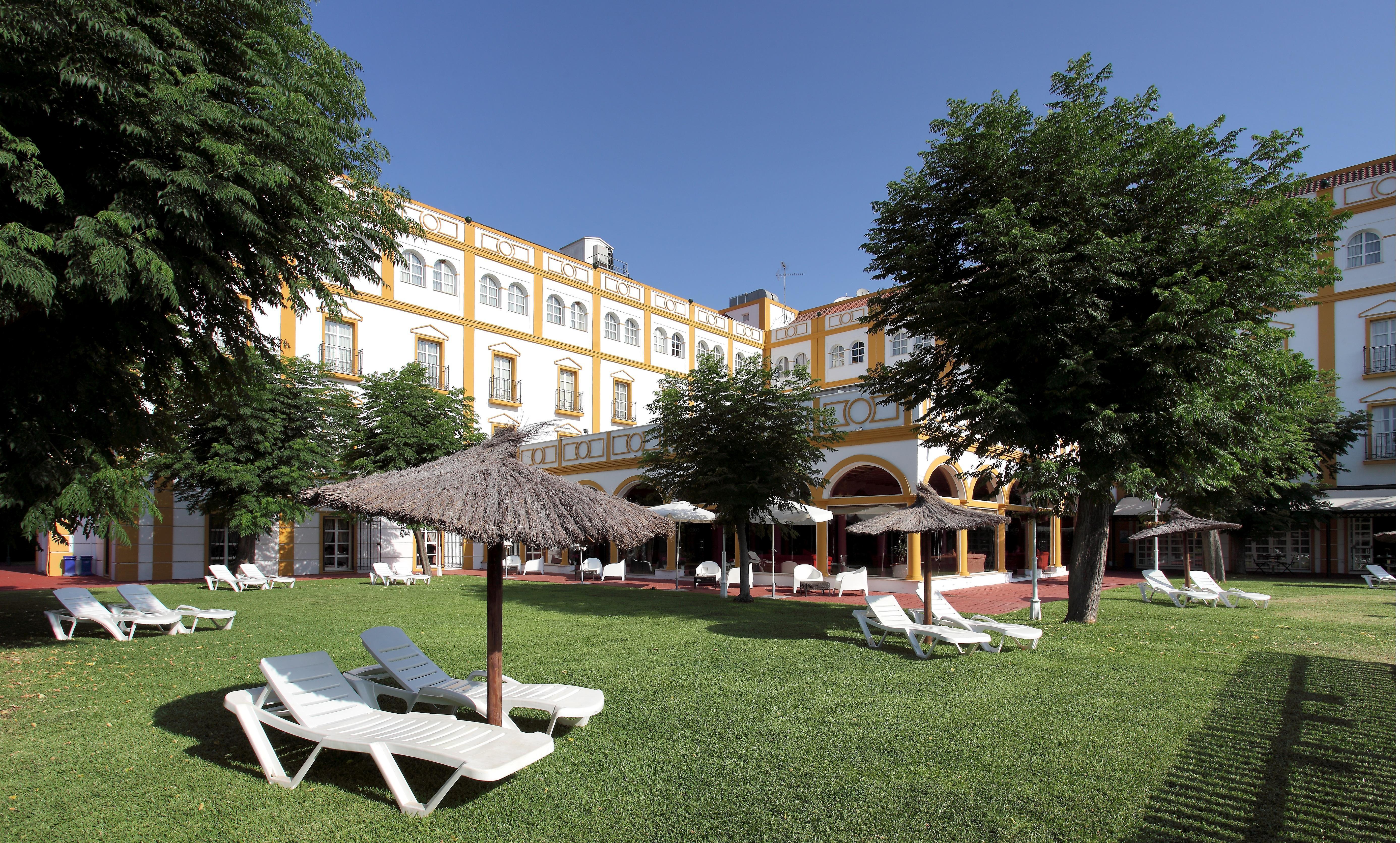 Exe Gran Hotel Solucar Санлукар-ла-Майор Екстер'єр фото