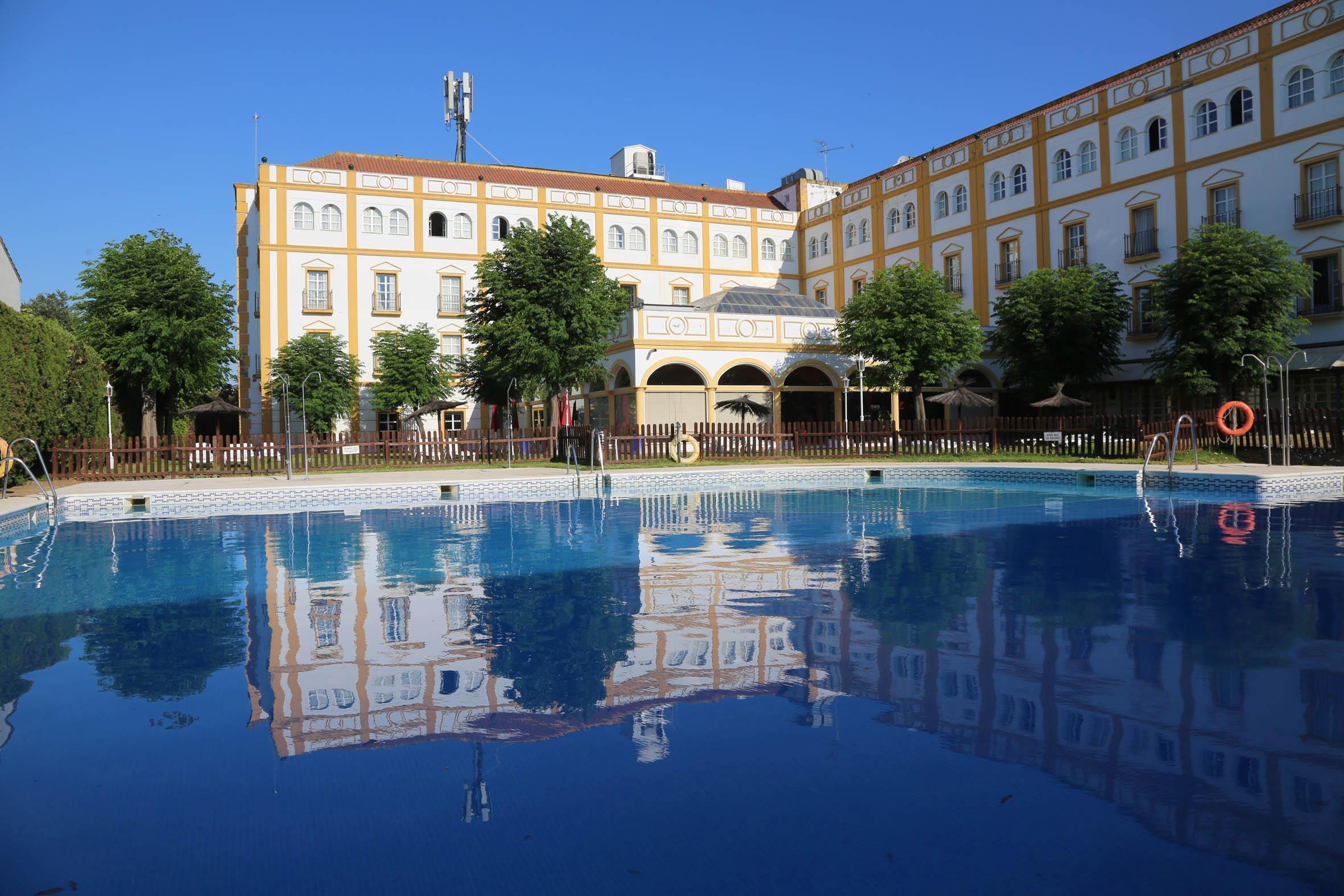Exe Gran Hotel Solucar Санлукар-ла-Майор Екстер'єр фото